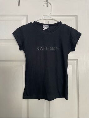 NWT Black "CAPE MAY" Rhinestone Tee Girls size M Crop and Tight Fit